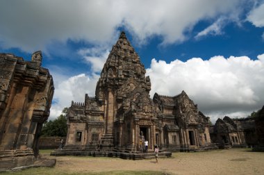 prasat phanom basamak