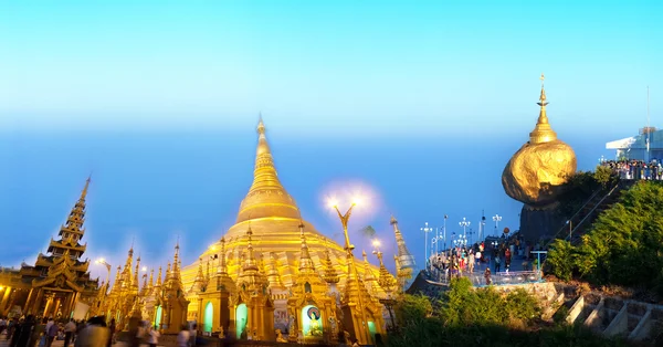 Pagoda di Kyaiktiyo e Pagoda di Schwedagon — Foto Stock