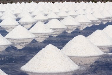 tuz yığınları