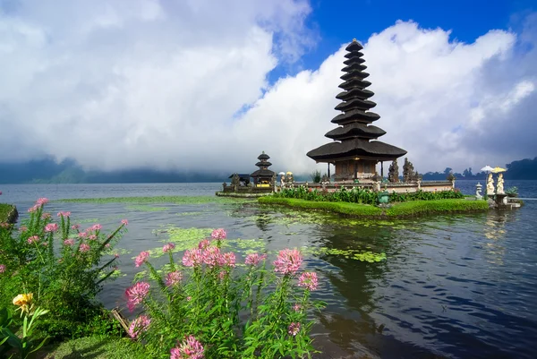 Pura ulun danu bratan — Φωτογραφία Αρχείου