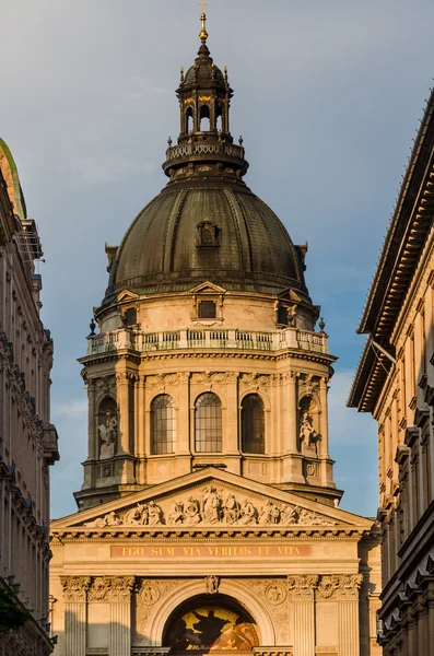 St. Stephen Cathedral, Budapest — Stock Fotó