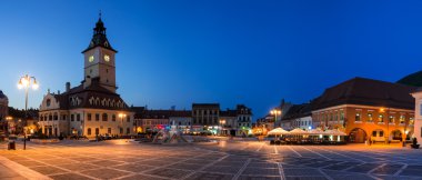 Belediye Meydanı nightview Brasov, Romanya