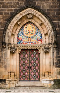 St peter ve paul Gotik portal, Prag