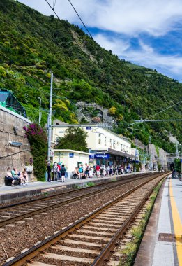 Corniglia tren istasyonu, cinque terre