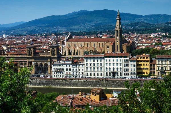 Florencia, Santa Croce iglesia franciscana — Foto de Stock