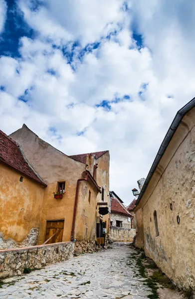 Narrow strett on Rasnov Fortress, Romania — Stock Photo, Image