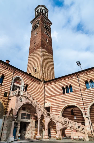 Torre dei Lamberti, Verona — Zdjęcie stockowe