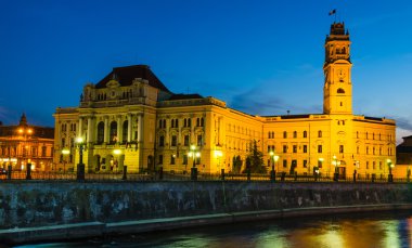 alacakaranlık Oradea, Romanya