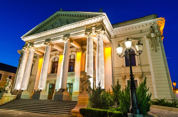 Zmierzch teatr oradea, Rumunia — Zdjęcie stockowe