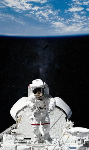 Astronauta Statek Kosmiczny Elementy Tego Obrazu Dostarczone Przez Nasa — Zdjęcie stockowe