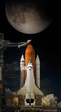 Uzay mekiği uzaya gidiyor. Bu görüntünün elementleri NASA tarafından desteklenmektedir.