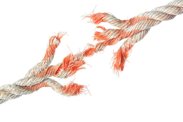 Разрыв каната на белом фоне.