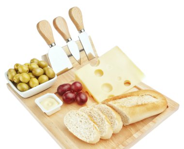 kesme peynir ve şarap için aperatifler için ayarlayın. Beyaz bir adam
