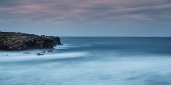 Dramatische zee landschap panorama. in de storm. — Stockfoto