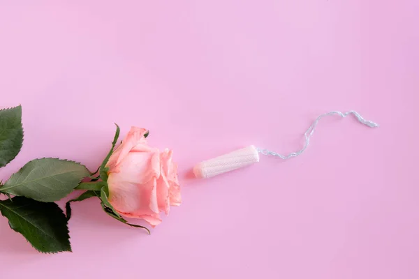 Tampone Bianco Rosa Rosa Sfondo Rosa Copiare Spazio — Foto Stock