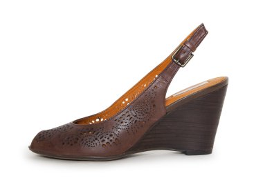 yüksek topuk ayakkabı beyaz bir arka plana dayanır