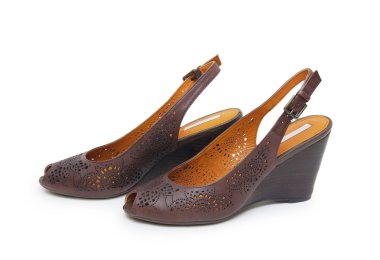 Kadınların yüksek topuk ayakkabı beyaz arka plan