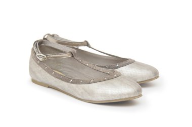 Bale ayakkabıları beyazda izole edilmiş. 