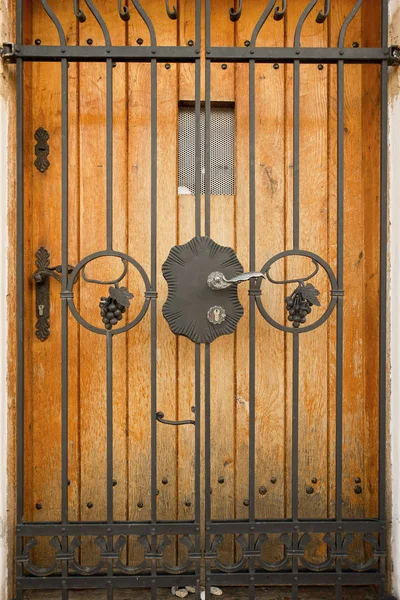 Old wooden church door — Stock Photo, Image