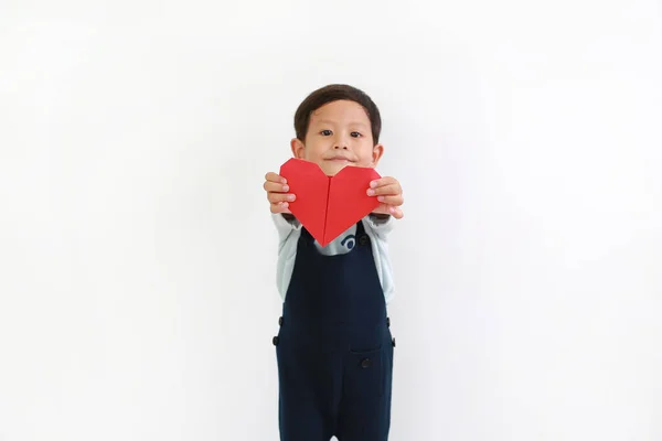 Retrato Niñito Asiático Dándote Una Señal Corazón Rojo Sobre Fondo —  Fotos de Stock