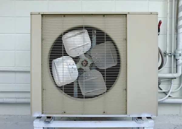 Aria Condizionata Ventilazione Ventilatore Rotante Esterno — Foto Stock