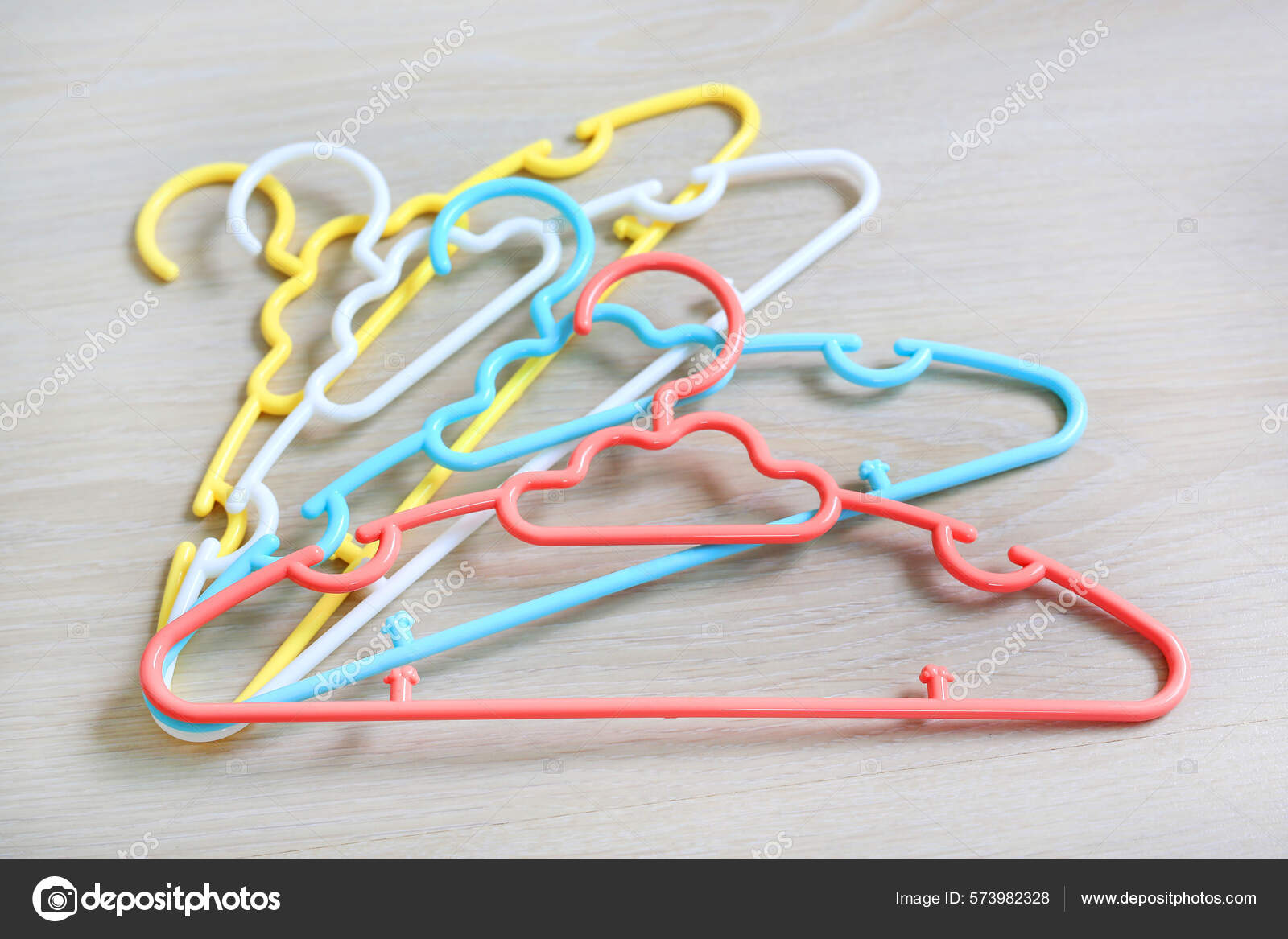 Coloured Plastic Coat Hangers, Color Plastic Coat Hangers