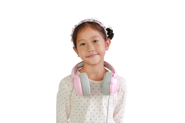 Asiático Menina Criança Com Fones Ouvido Pescoço Isolado Fundo Branco — Fotografia de Stock