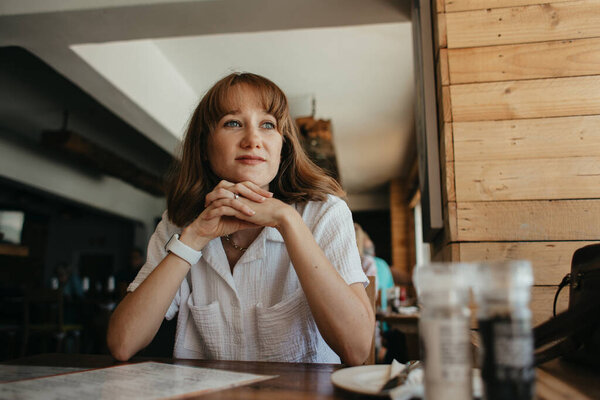Young Woman Restaurant Table Royalty Free Stock Images