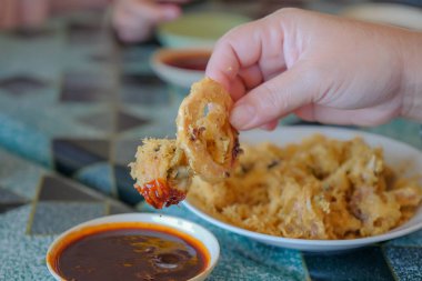 Kızarmış kalamar ya da 