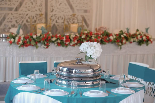 Tischdecken Bei Einem Hochzeitsempfang Selektiver Fokus — Stockfoto