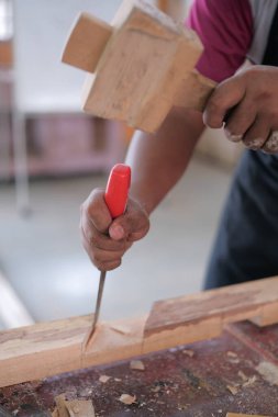 Marangoz ahşap tahta atölye çalışmaları