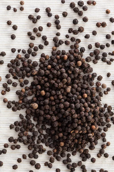 Black pepper — Stock Photo, Image