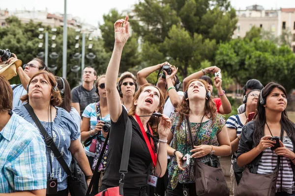 Tourists in Barcelona — Stock Photo, Image