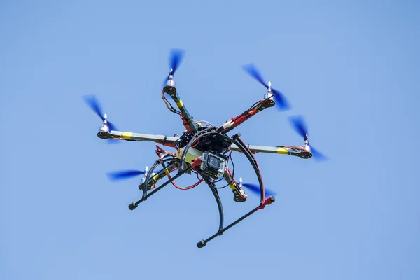 Drone repülő — Stock Fotó