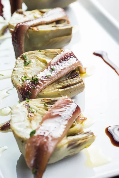 Grilled artichokes — Stock Photo, Image