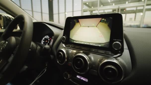 Driver safety concept. Car rear view system monitor reverse video camera. Rear area image showing to driver by video camera at rear area to help for parking and prevent accident. Safety technology . — Stock Video