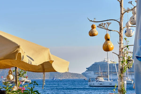 Bodrum Turkey Tables Chairs Restaurant Beach Sea View Ships Close — Φωτογραφία Αρχείου