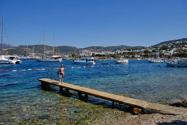 Boats Yachts Pier Tourists Walk Embankment Resort Town Bodrum Bodrum — Stok fotoğraf