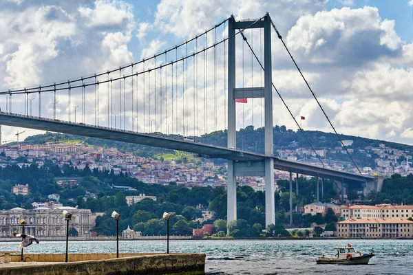 Стамбул Турция Босфорский Пролив Вид Азиатскую Часть Города Мост Пирса — стоковое фото