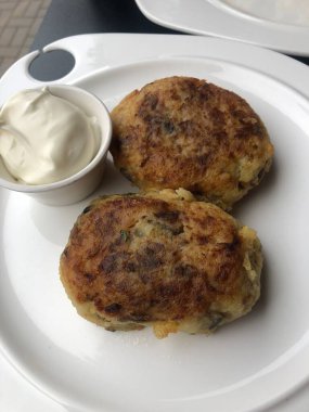 Havuçlu ve otlu sebze pirzolası.