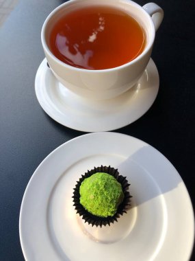 Fıstıklı ve fındıklı şeker.