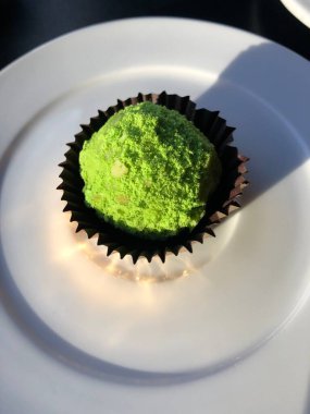 Fıstıklı ve fındıklı şeker.