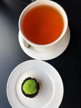 Fıstıklı ve fındıklı şeker.