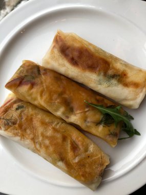 Sebze ve otlu börek.