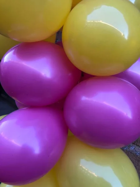 Sarı Pembe Balonlar — Stok fotoğraf