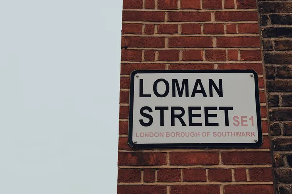 Лондон Великобритания Октября 2021 Года Табличка Названием Улицы Ломан Стрит — стоковое фото