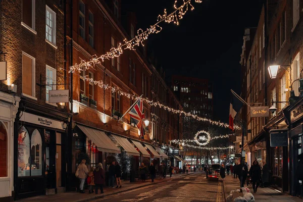 London November 2021 Evening View Row Shops Street Covent Garden – stockfoto