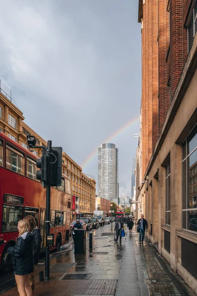 Londýn Velká Británie Září 2022 Pohled Duhu Southbank Tower Smíšenou — Stock fotografie