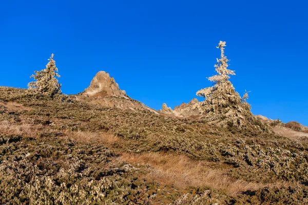 Amanecer en la montaña — Foto de Stock
