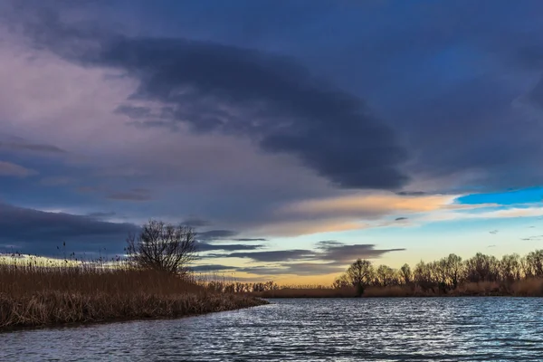 Soluppgång i Donaudeltat, Rumänien — Stockfoto